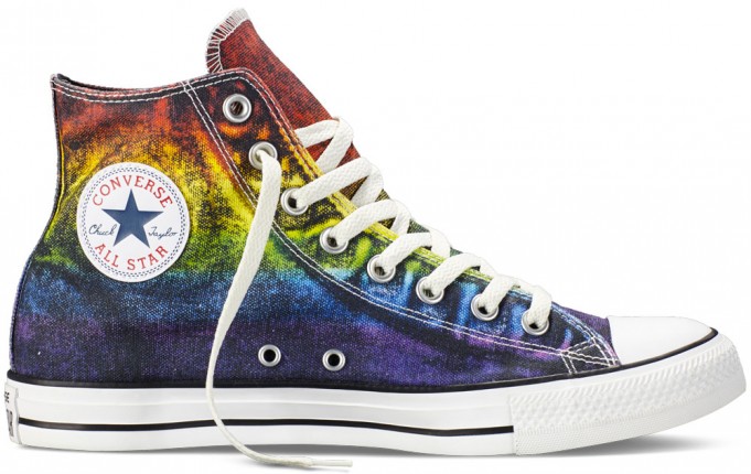 pride chucks